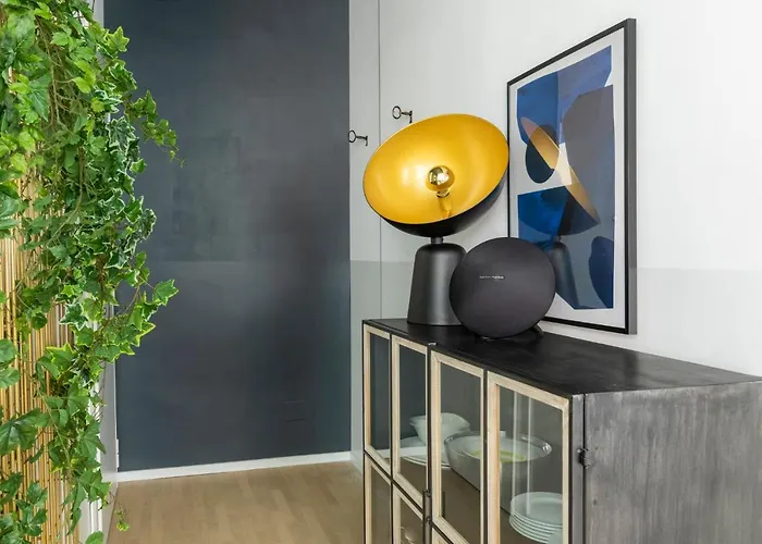 Apartment Romac Trinity - 3bdr With Sauna & Jacuzzi In Campo De Fiori Rom