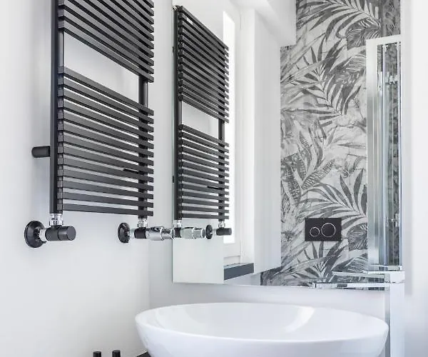 Romac Trinity - 3bdr With Sauna & Jacuzzi In Campo De Fiori * Rom
