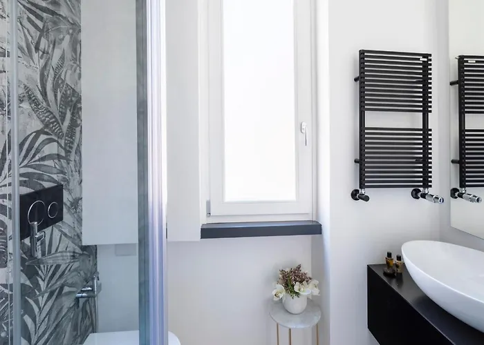 Apartment Romac Trinity - 3bdr With Sauna & Jacuzzi In Campo De Fiori Rom